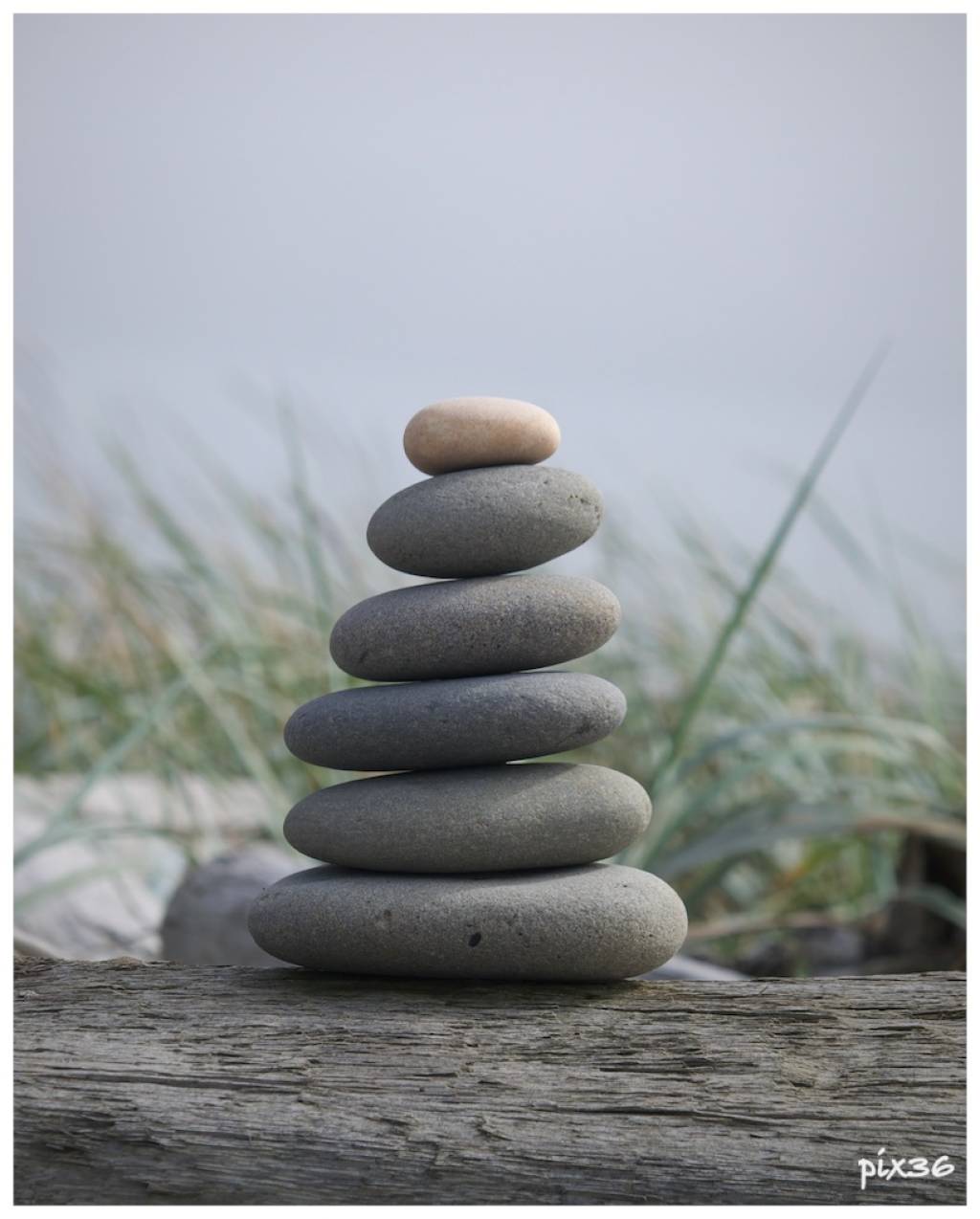 cairn.jpg