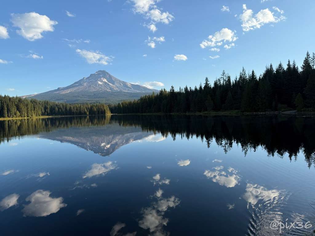 lake mountains